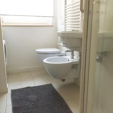 Lägenhet Attico Borgo Marinaro